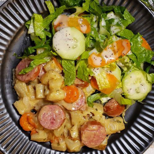 Cheesy Smoked Sausage & Potatoes – February Crock Pot Meal